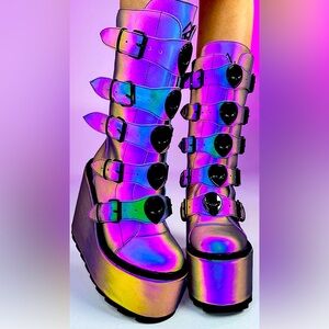 YRU Dune Reflective Alien Platform Shoes Size 7